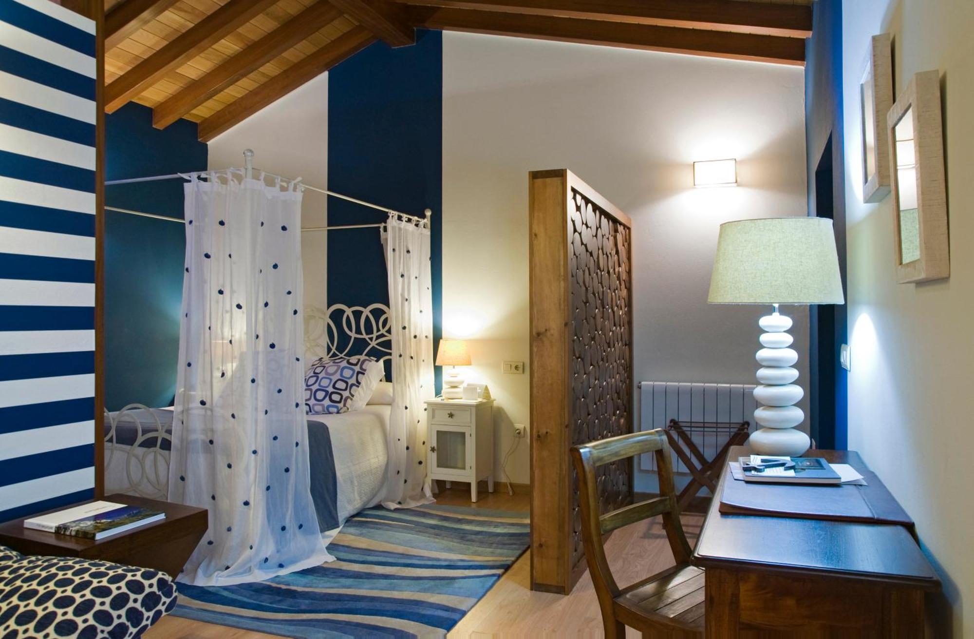 Hotel Pleamar Puerto de Vega Buitenkant foto