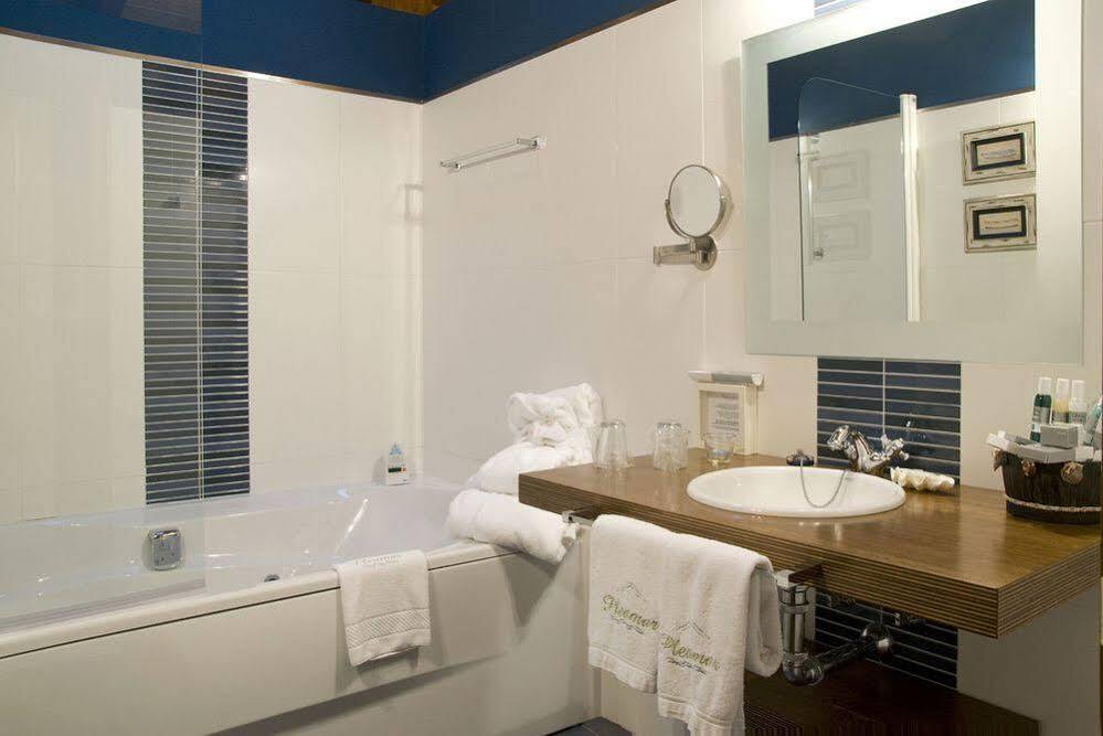 Hotel Pleamar Puerto de Vega Buitenkant foto
